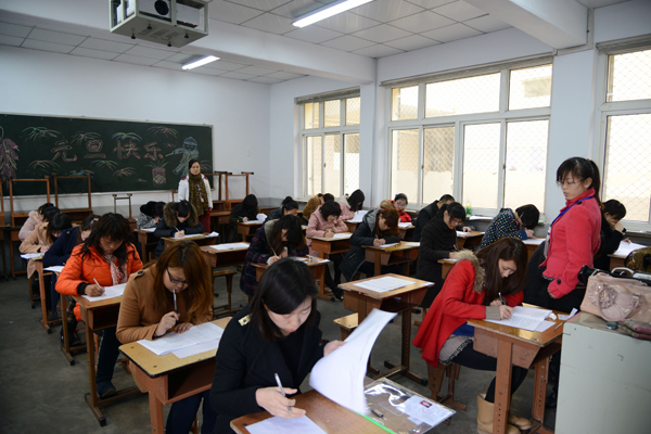 山西省晋城市1422人参加教师资格考试